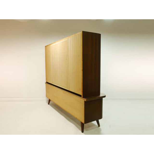 Mid-Century Living Room Display Cabinet with Glass Sliding Doors, Germany, 1960s For Sale - Image 4 of 18