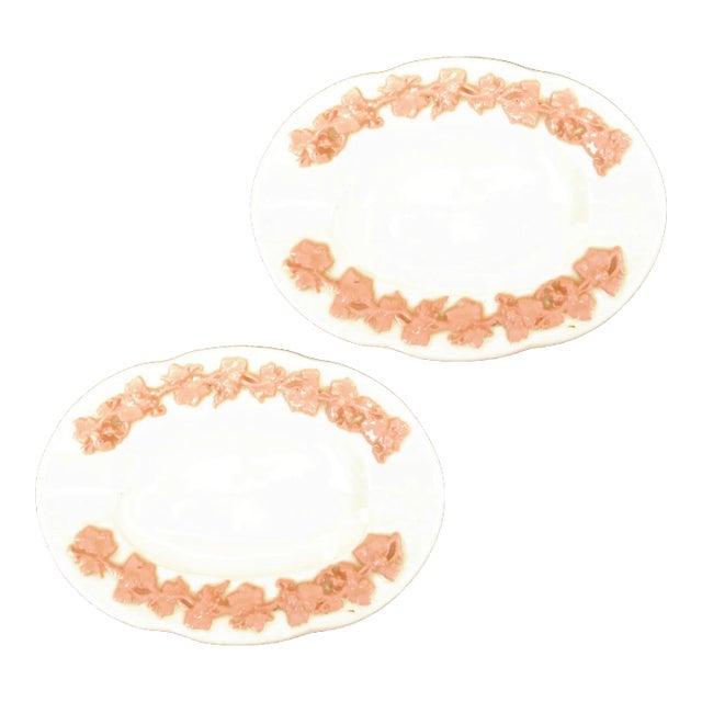 Wedgwood Pink & White Queensware Ashtrays / Catchalls, Pair For Sale