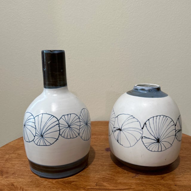 Antique Pair of Australian Pottery Contemrorary Ceramic Vases by Tania Rollond For Sale - Image 13 of 13