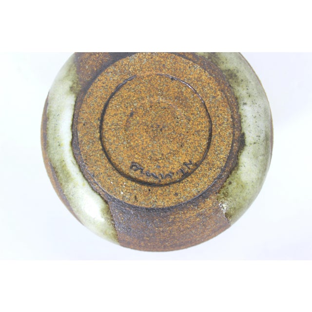Signed n.t. Irving Mid Century Modern Studio Pottery Bud Vase For Sale - Image 9 of 9
