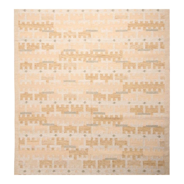 Rug & Kilim’s Scandinavian Style Rug in Ivory and Beige, With Geometric Pattern 6x9 For Sale