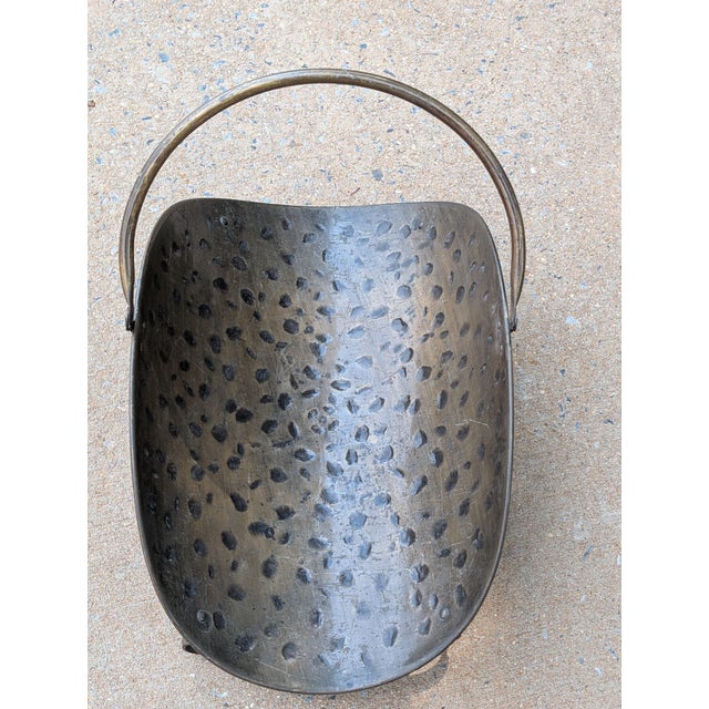 Mid 20th Century Vintage Hammered Brass Log Holder With Swing Handle - Firewood Carrier & Fireplace Decor, Rustic Home Accent For Sale - Image 5 of 5