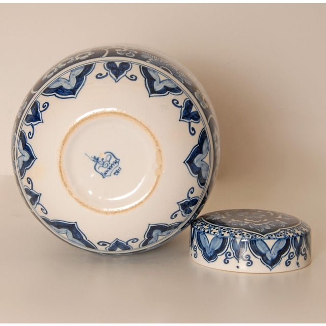 Early 20th Century Delft Vase Jar Chinese Kangxi Style Chinoiserie Blue White Pottery For Sale - Image 5 of 8