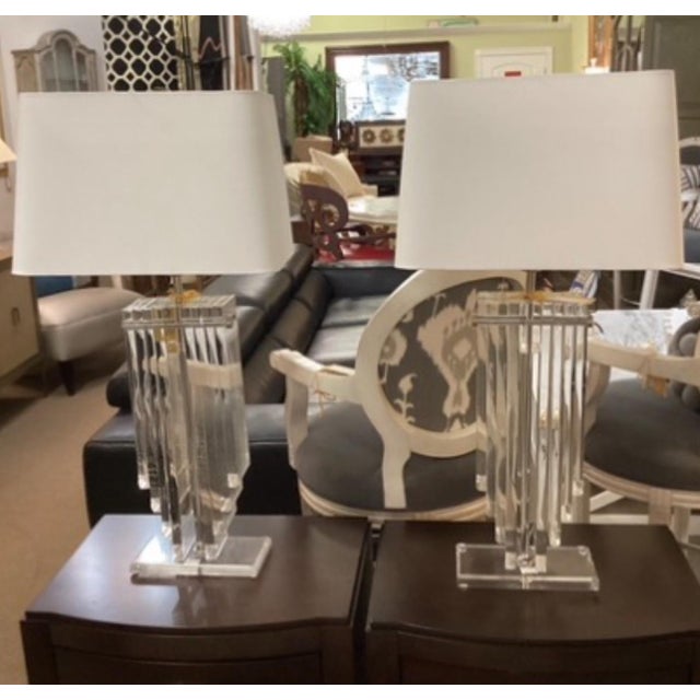1970s Pair of Lucite Table Lamps For Sale - Image 10 of 12