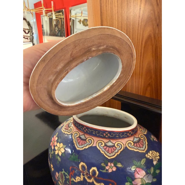 1990s Porcelain Ceramic Asian Lidded Vessels a Pair For Sale - Image 5 of 8