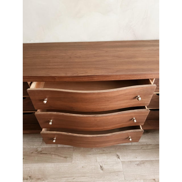 1970s Mid-Century Modern Cabinet For Sale In New York - Image 6 of 9