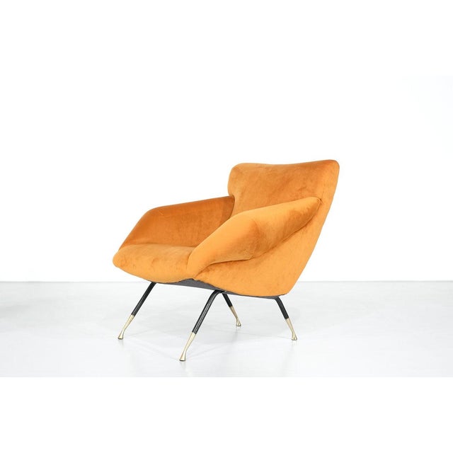 Mid-Century Modern Orange Velvet Armchairs, Italy, 1960s, Set of 2 For Sale - Image 3 of 14