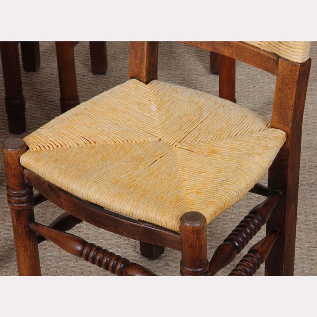 French Straw-Seated Wooden Chairs, 1940s, Set of 4, in Good conditions. Designed 1920 to 1949