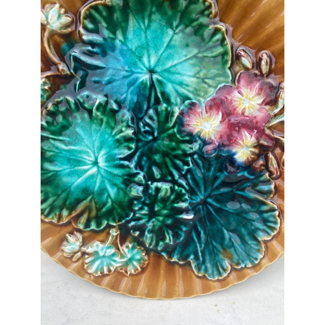 French Country Majolica Leaves & Flowers Plate Clairefontaine, Circa 1890 For Sale - Image 3 of 4