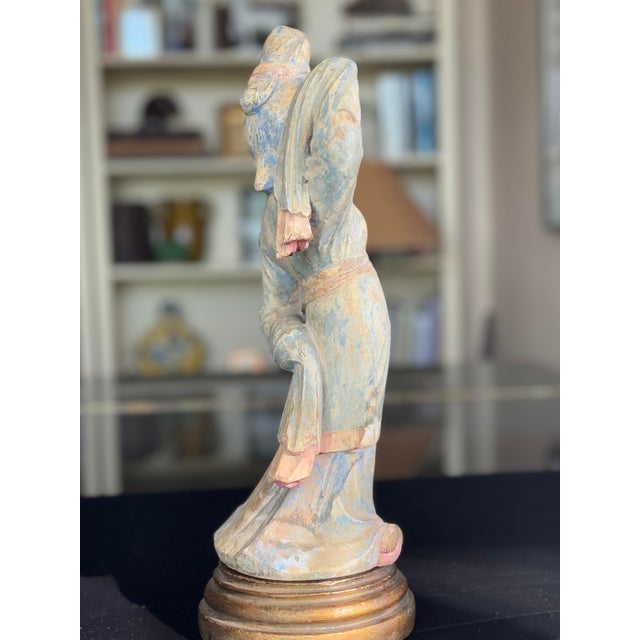 Expressive Carved Chinese Tomb Court Lady Figure, Polychrome Dancing Form, Early 20th Century For Sale - Image 4 of 10