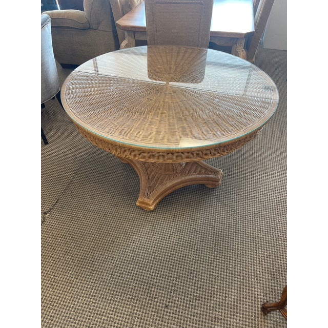 Mid 20th Century Wicker Round Dining Table For Sale - Image 4 of 4