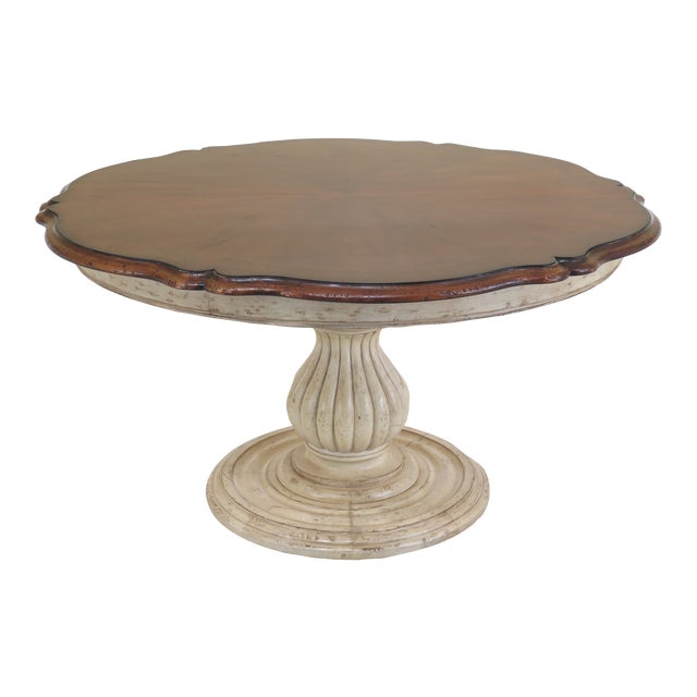 Traditional Drexel Heritage Round Distressed Finish Dining