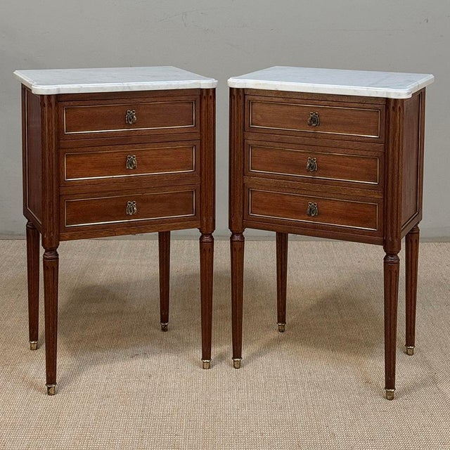 Pair Early 20th Century French Louis XVI Style Mahogany Marble Top Nightstands in the Manner of Maison Jansen For Sale - Image 4 of 18