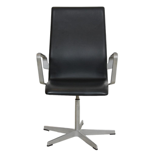 Oxford Chair in Black Leather by Arne Jacobsen