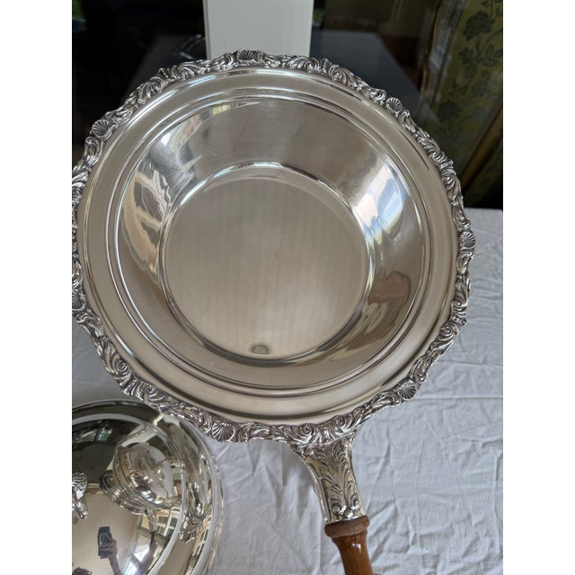 Early 20th Century Vintage Crescent No. 549 Silver Plate Chafing Dish With Warming Stand, Lion Paw Feet & Hardwood Handle For Sale - Image 5 of 12