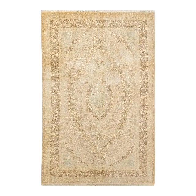 Mogul Collection Hand-Knotted Area Rug - Ivory 6' 2" x 9' 2" For Sale