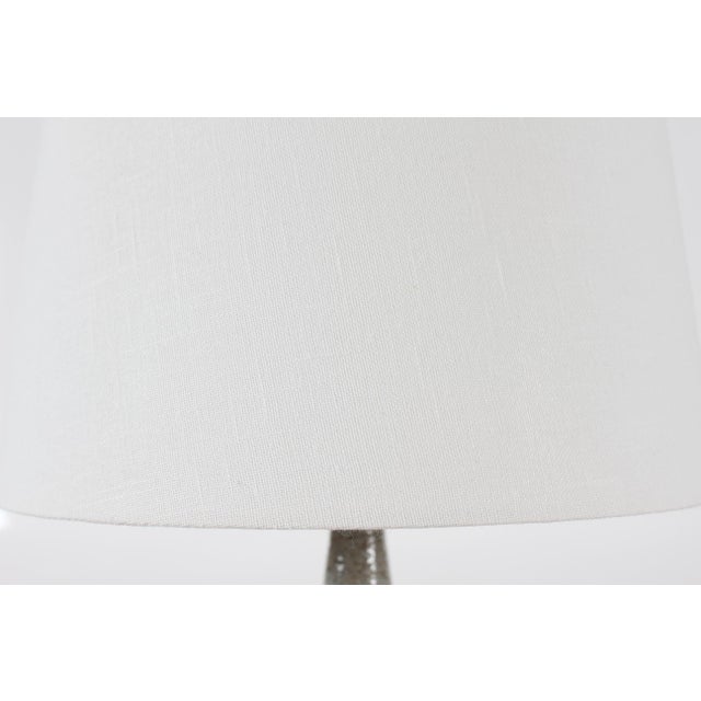 Large Mid-Century Danish Ceramics Table Lamp with Brown Glaze and New Shade by Per Linnemann-Schmidt for Palshus, 1960s For Sale - Image 12 of 15