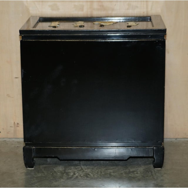 Vintage Chinese Side Cabinet For Sale - Image 14 of 18