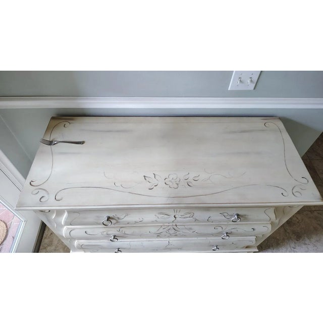 Ethan Allen Hand Painted Chest of Drawers For Sale - Image 12 of 18