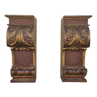 17th Century Italian Baroque Carved, Painted and Gilded Wood Wall Brackets, Set of 2 For Sale