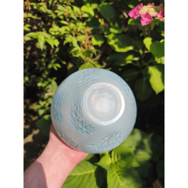 Art Deco Cased Opalescent Glass Esterel Vase from René Lalique, 1923 For Sale - Image 10 of 11
