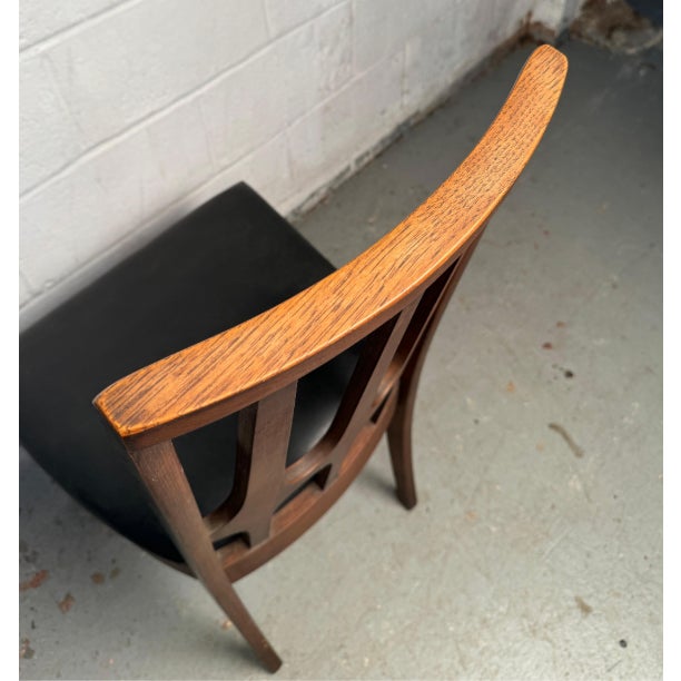 Broyhill Brasilia Mid 20th Century Broyhill "Brasilia" Mid Century Walnut Dining Chairs- Set of 6 For Sale - Image 4 of 12