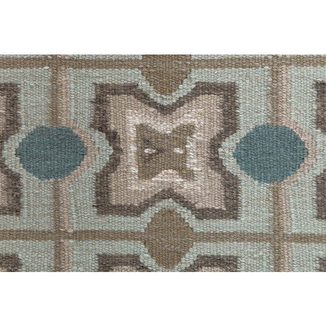 Modern Oversized Flat-Weave Wool Rug with Geometric Lattice Pattern by Doris Leslie Blau. Size: 14'1" × 24'0" (429 × 731...