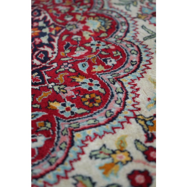 Traditional Hand Woven Oriental Style Wool Rug 7 ‘2 X 10’2 For Sale - Image 3 of 11