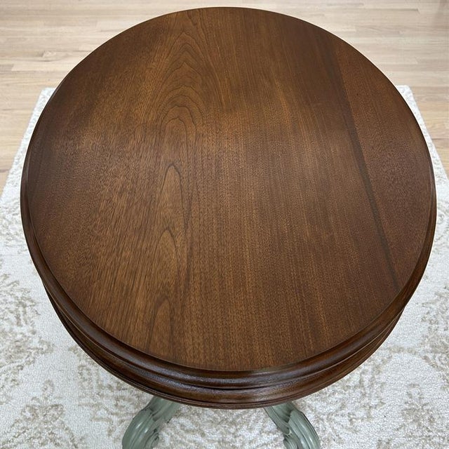 Late 19th Century French Country Victorian Refinished Parlor Table For Sale - Image 4 of 7