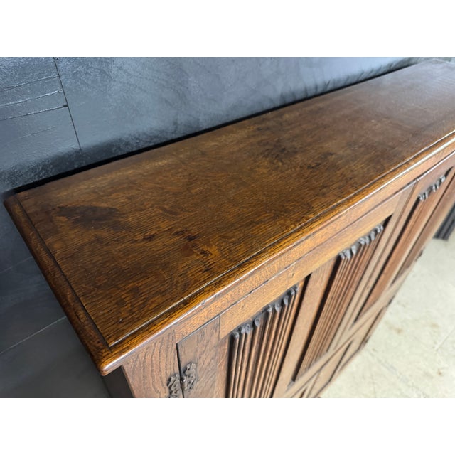 1920s Narrow Oak Hall Cabinet, 1920 For Sale - Image 5 of 10