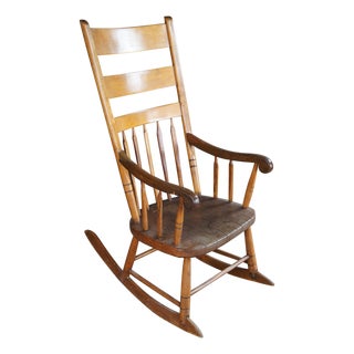 Antique American Maple Farmhouse Windsor Slat Back Ladderback Rocking Chair For Sale