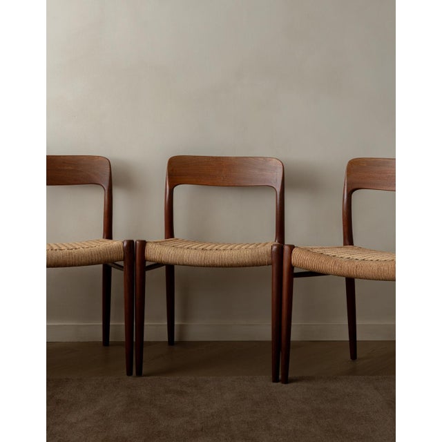1950s Vintage Danish Model 75 Dining Chairs in Teak by Niels Otto Møller for J.L. Møllers Møbelfabrik, 1950s, Set of 4 For Sale - Image 5 of 18