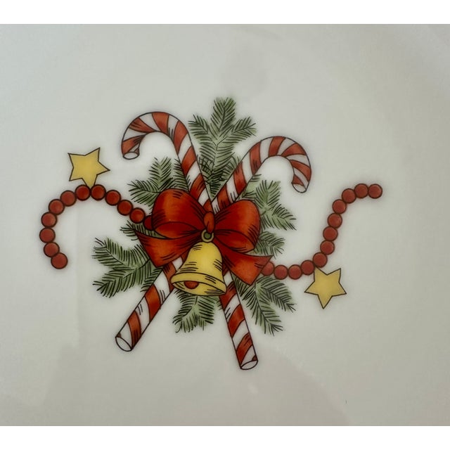 Fitz and Floyd. St.Nicolas Dinnerware Service for 14- 79 Pieces. 1970's For Sale In New York - Image 6 of 17