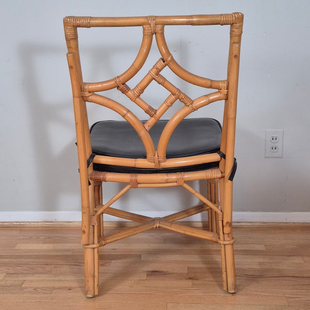 Wood 1970s Chinese Chippendale Rattan Side Chair Desk Accent Chair W/ Black Faux Leather Cushion For Sale - Image 7 of 10