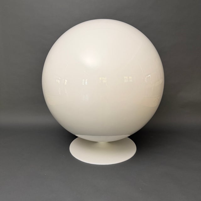 Orange Ball Chair in White and Orange by Eero Aarnio for Asko, Finland, 1960s For Sale - Image 8 of 18