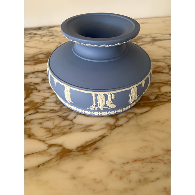 Vintage Wedgwood Imperial Centerpiece Pedestal Bowl in Augurs Motif For Sale - Image 11 of 12