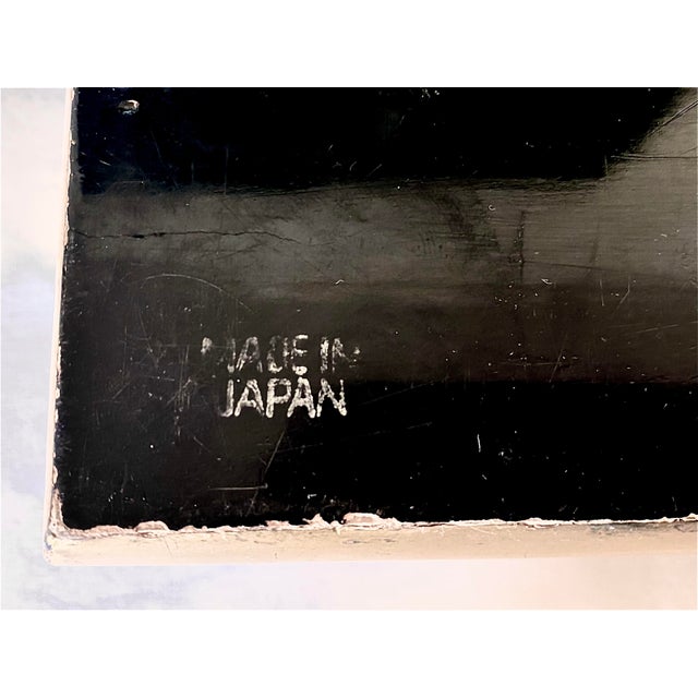 Gold Vintage Japanese Gold Lacquered Wood Box For Sale - Image 8 of 15