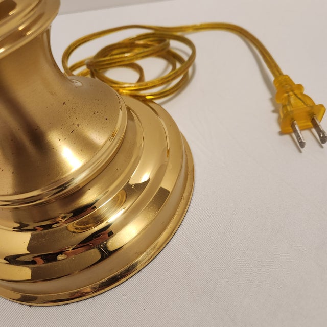 Stiffel Neoclassical Polished Brass Candlestick Table Lamp For Sale In Orlando - Image 6 of 11