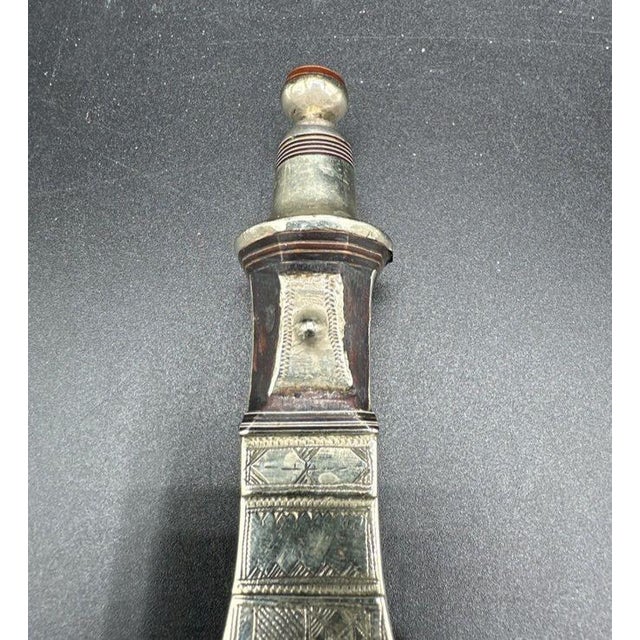 Tuareg Dagger With Hand Tooled Leather & Metal Scabbard For Sale - Image 10 of 16