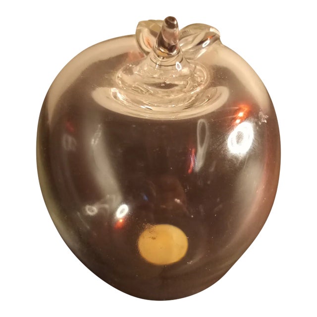 1980s Princess House Crystal Apple Figurine Paperweight For Sale