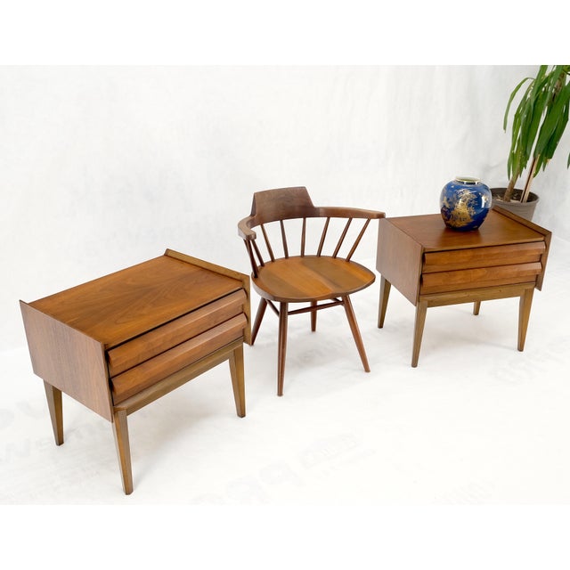 Pair Two Drawers Walnut Mid-Century Modern End Side Night Stands Tables Mint! For Sale - Image 6 of 17