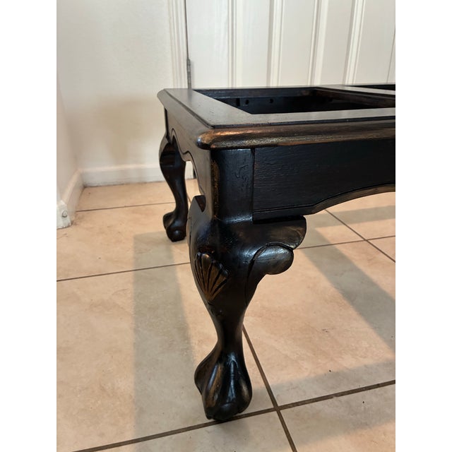 Blackened Walnut Coffee Table With Clear Glass Panels, Carved Shell Motifs & Cabriole Legs For Sale - Image 4 of 12