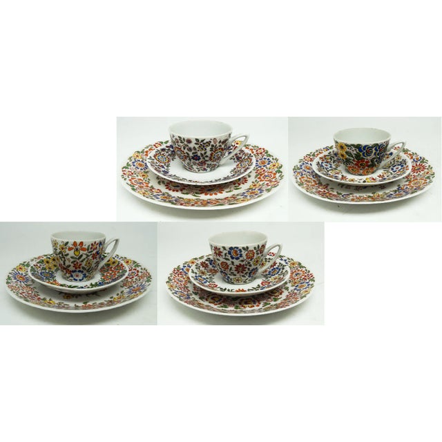 Ivory Hand-Painted Saucers from Karolina Factory, Poland, 1970s, Set of 4, Set of 4 For Sale - Image 8 of 8