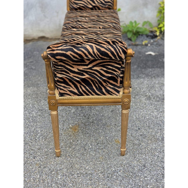 19th Century Italian Gilded Window Bench. For Sale - Image 12 of 17