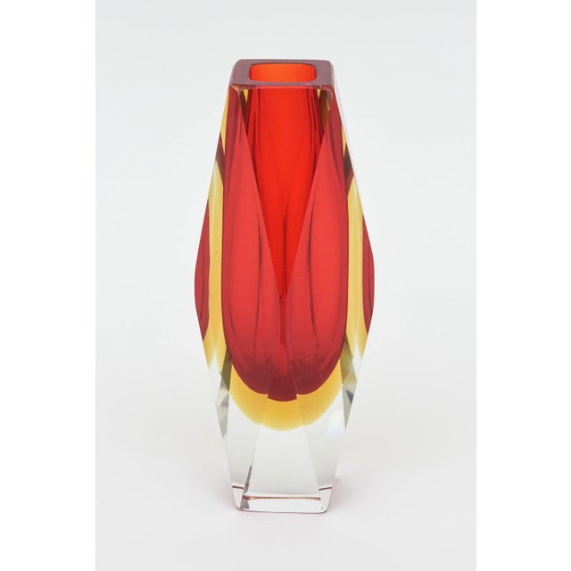 Vintage Murano Alessandro Mandruzzato Faceted Red, Yellow Sommerso Glass Vase For Sale - Image 12 of 12