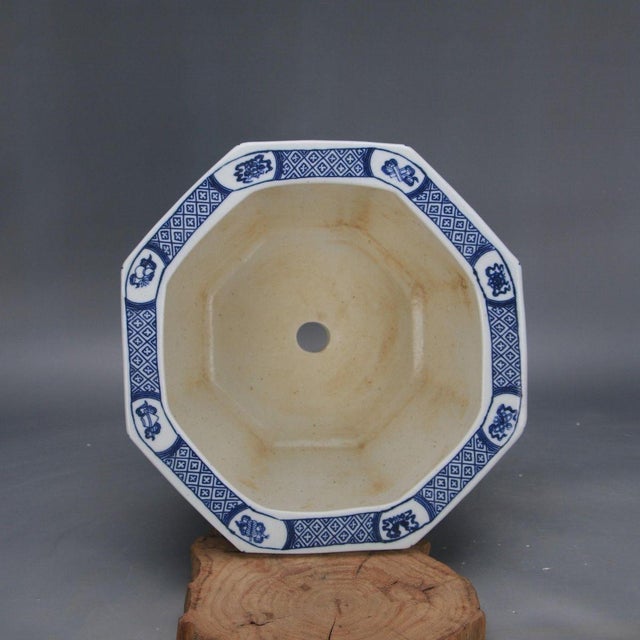 Late 20th Century Late 20th Century Blue & White Porcelain Planter – 9.6" Octagonal Jardiniere With Landscape Motif For Sale - Image 5 of 5