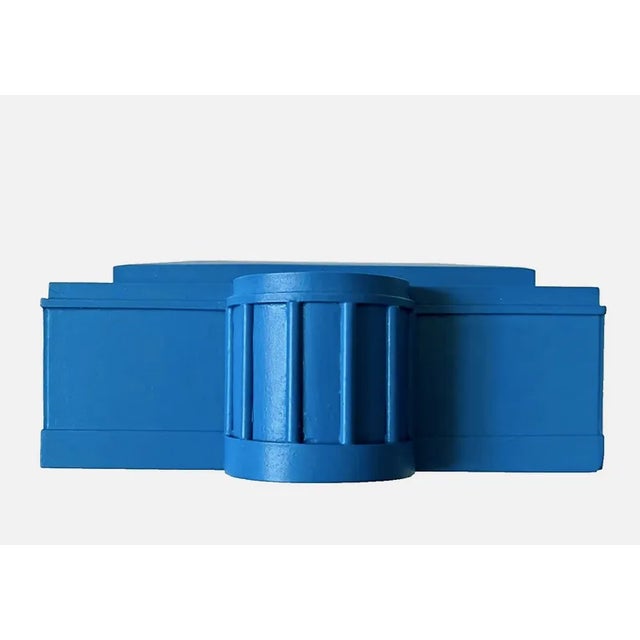 Constantin Boym 2009 Boym Partners Inc. Contemporary Hand-Cast Blue Resin Obama White House Presidential Souvenir For Sale - Image 4 of 18