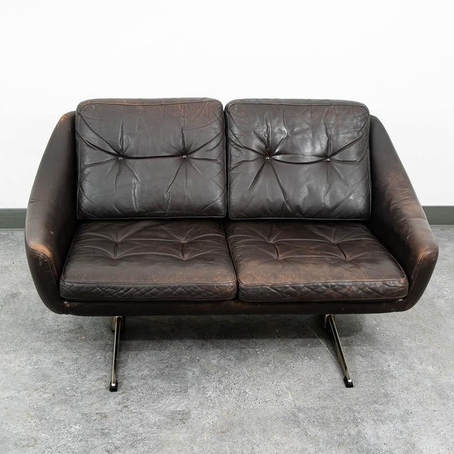 Mid Century Danish Modern Sofa Couch Brown Leather 2 Seat Settee Metal Denmark For Sale In Sacramento - Image 6 of 10