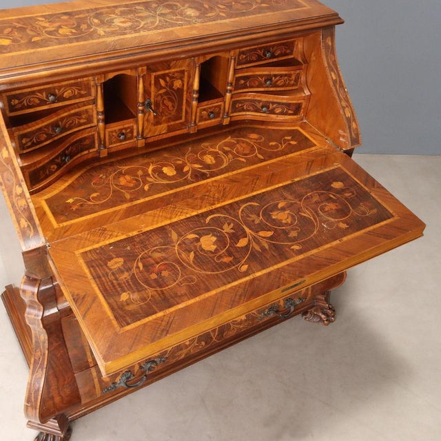 Dutch Style Secretaire with Floral Inlays For Sale - Image 6 of 15