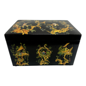 Chinoiserie Japanned Humidor Box England, Early to Mid-20th Century